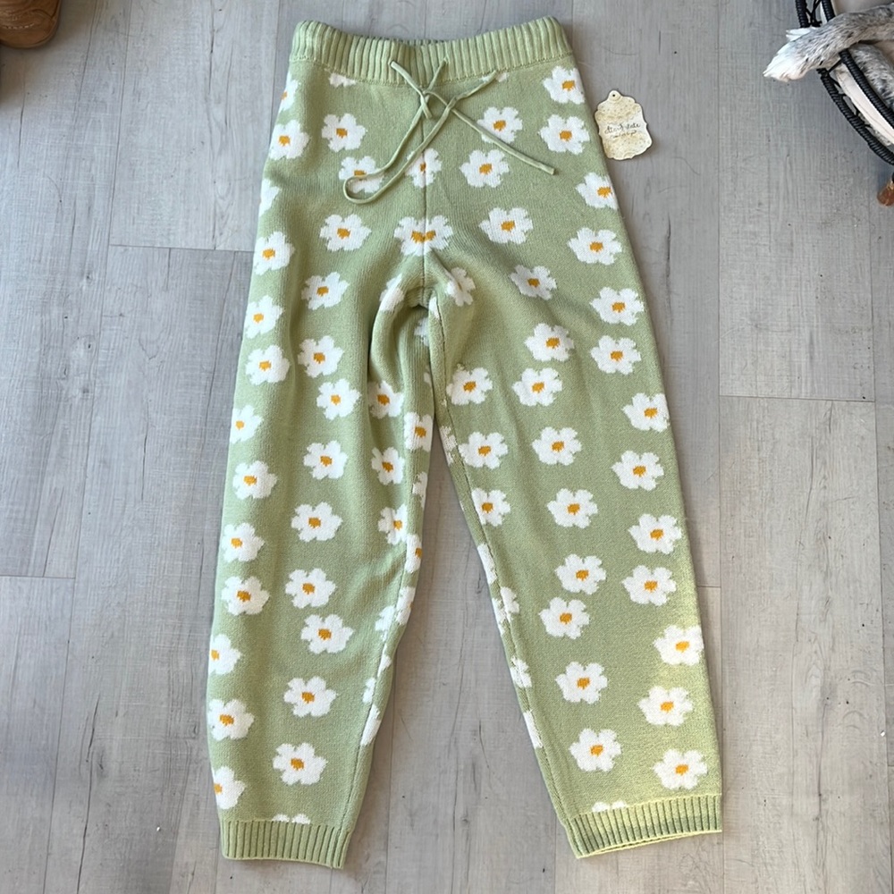 2 Piece Altar’d State Floral Knit Joggers and Cropped Tank Top - Picture 2 of 7